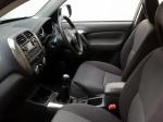 Toyota RAV4 5-Door 2003 года (ZA)